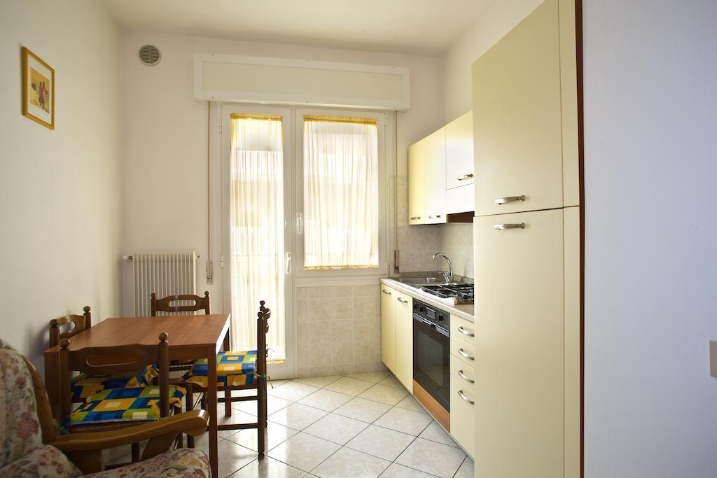 לידו די ג'סולו Villa Hanna חדר תמונה