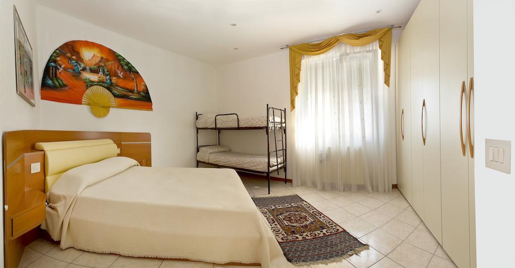 לידו די ג'סולו Villa Hanna חדר תמונה