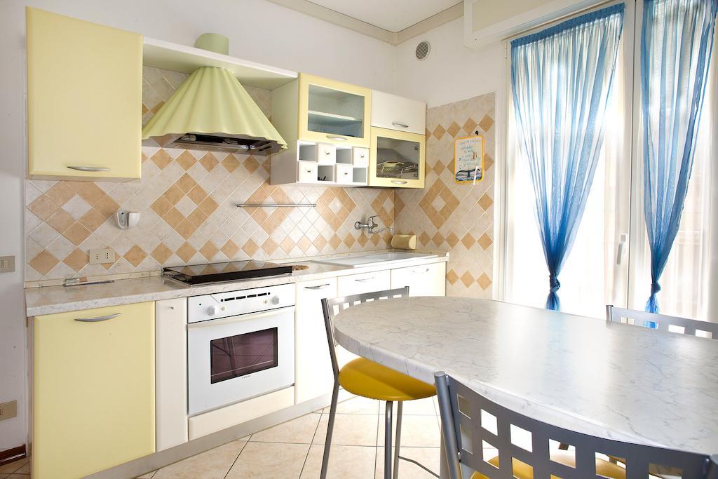 לידו די ג'סולו Villa Hanna חדר תמונה
