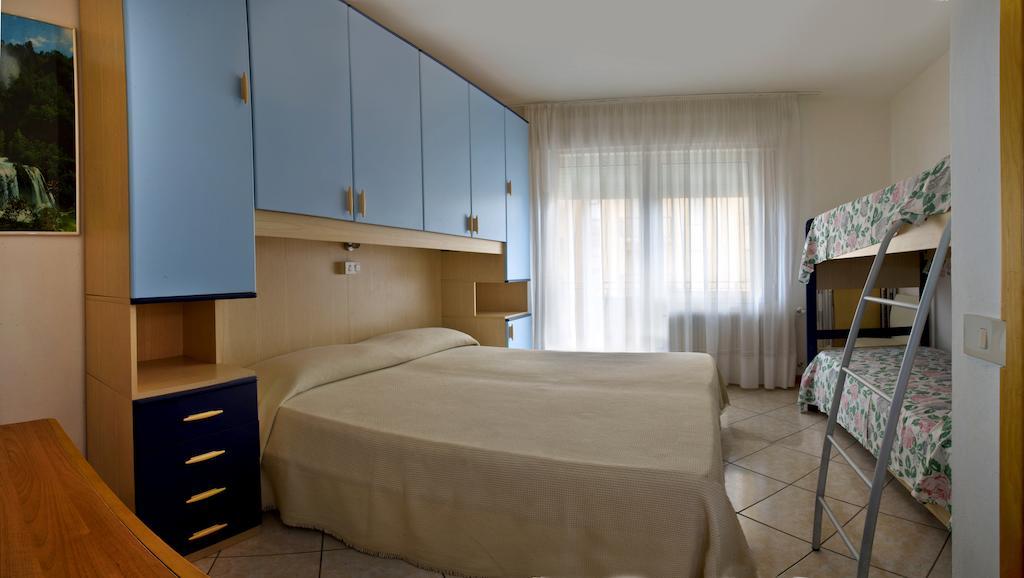 לידו די ג'סולו Villa Hanna חדר תמונה